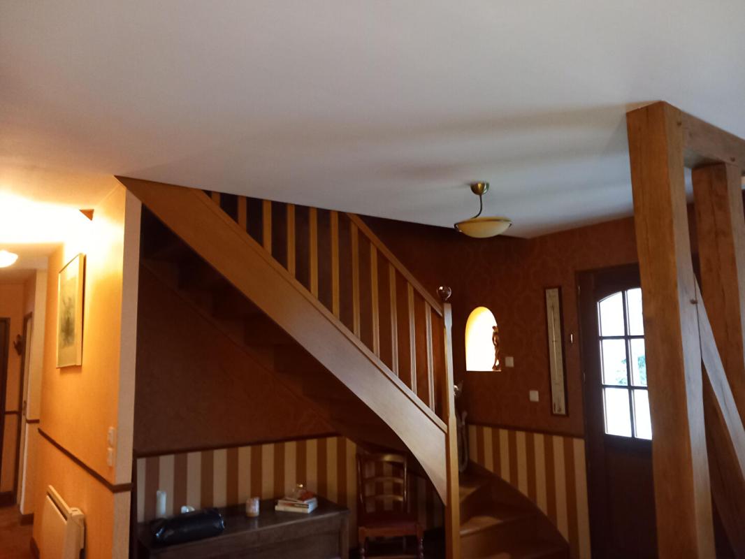 BOUZY-LA-FORET Maison Bouzy La Foret 8 pièce(s) 3