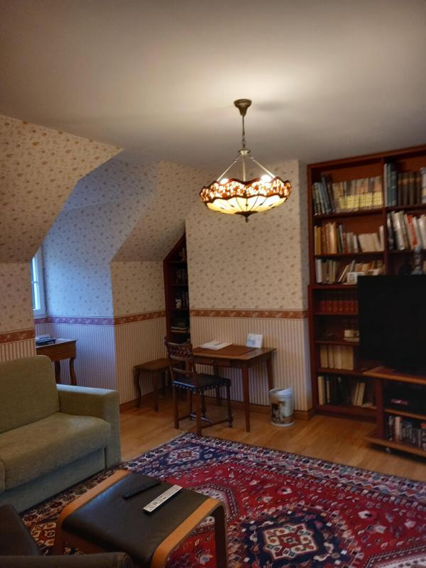 BOUZY-LA-FORET Maison Bouzy La Foret 8 pièce(s) 7