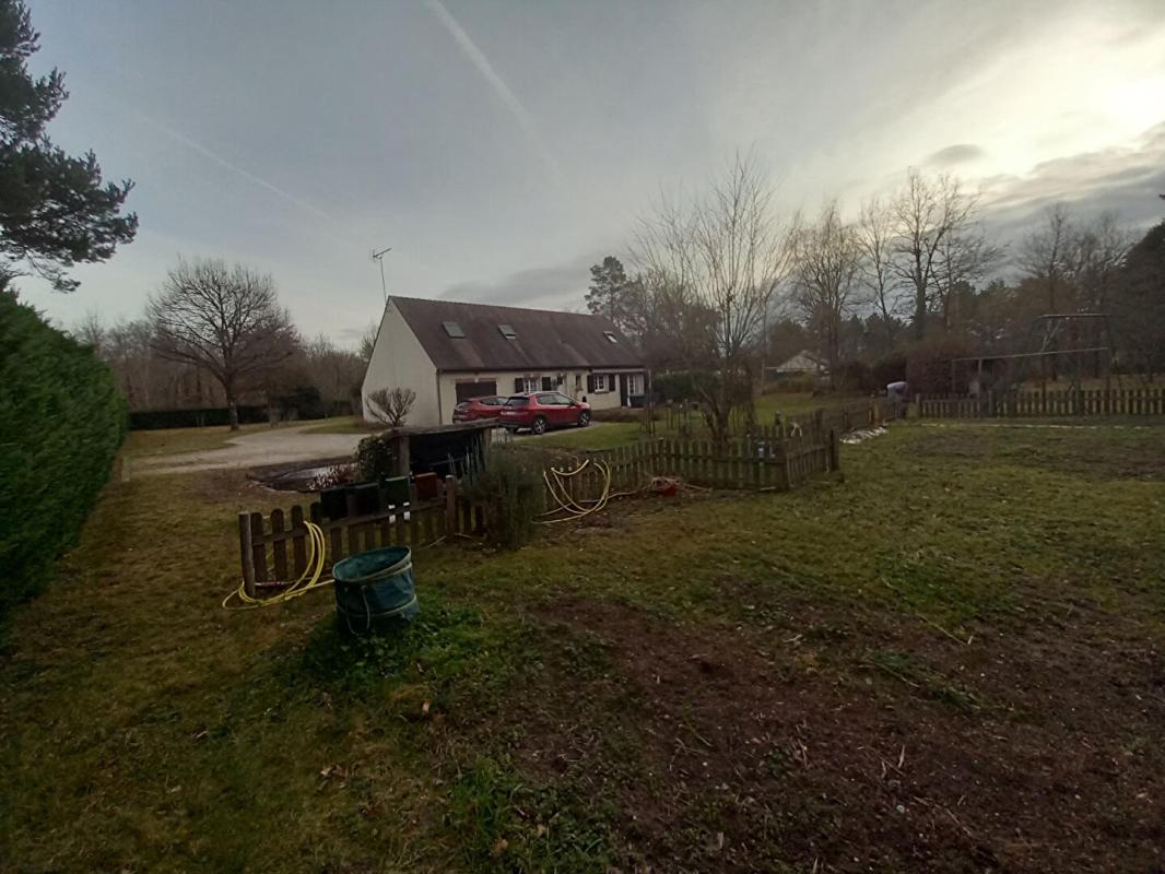 BOUZY-LA-FORET Maison Bouzy La Foret 8 pièce(s) 9