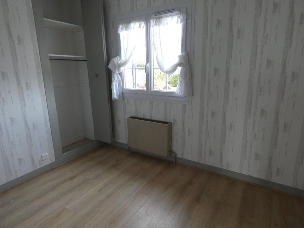 ILLIERS-L'EVEQUE Maison 2 chambres 74 m² 6