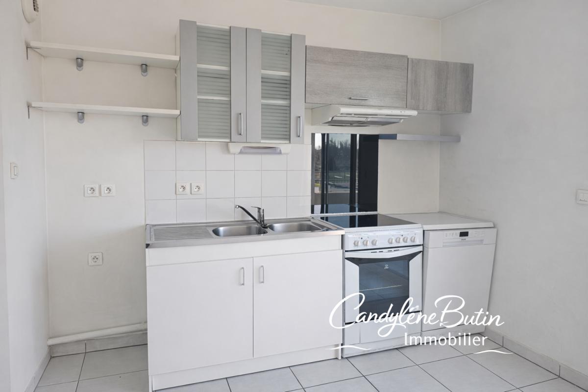 CASTELNAU-LE-LEZ Appartement Castelnau Le Lez 2 pièce(s) et garage 9