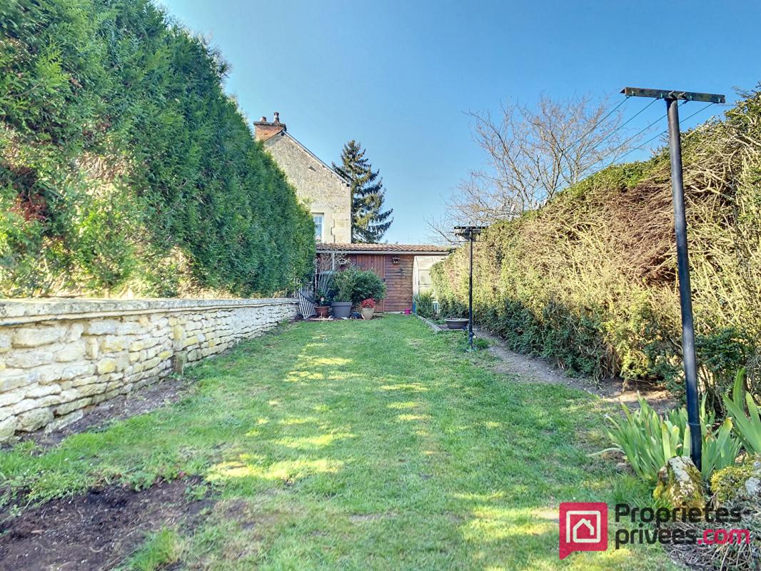 BURY Bury 60250 - Maison en pierre 3 chambres rénovée sur 203m² de terrain 11