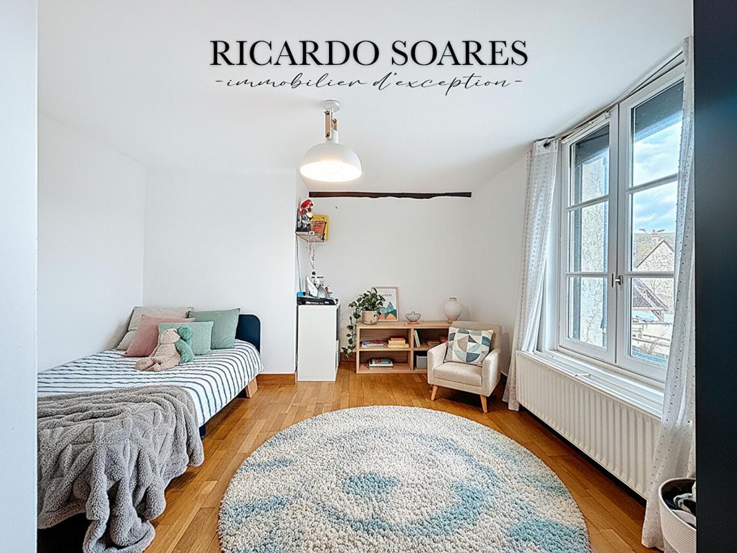 VEMARS VEMARS 95470 - MAISON DE CARACTÈRE EN PIERRES / 3 CHAMBRES / GRENIER AMÉNAGEABLE / JARDIN / CAVE TOTAL 12