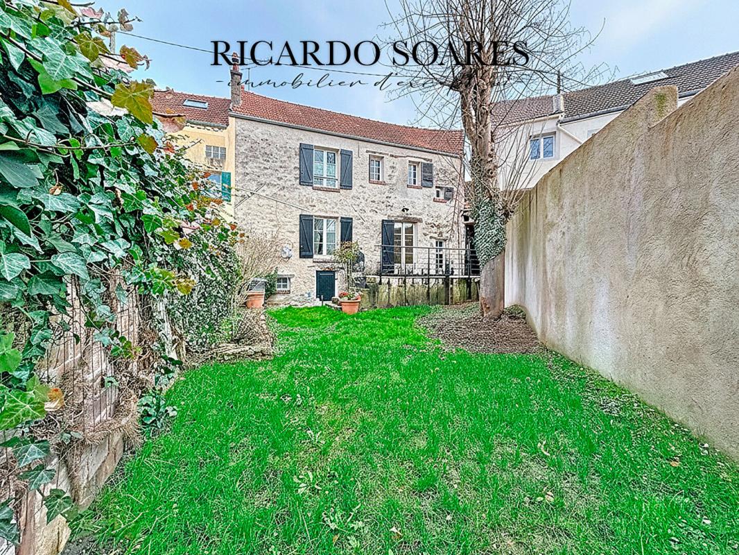 VEMARS VEMARS 95470 - MAISON DE CARACTÈRE EN PIERRES / 3 CHAMBRES / GRENIER AMÉNAGEABLE / JARDIN / CAVE TOTAL 8