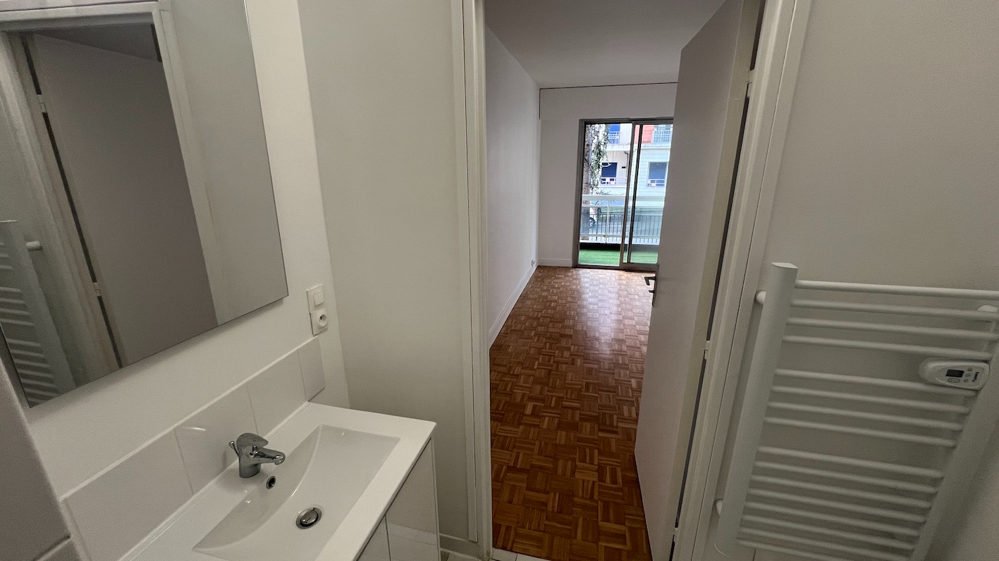 CACHAN Appartement 2 pièces-balcon dans belle résidence, avec cave et garage 5