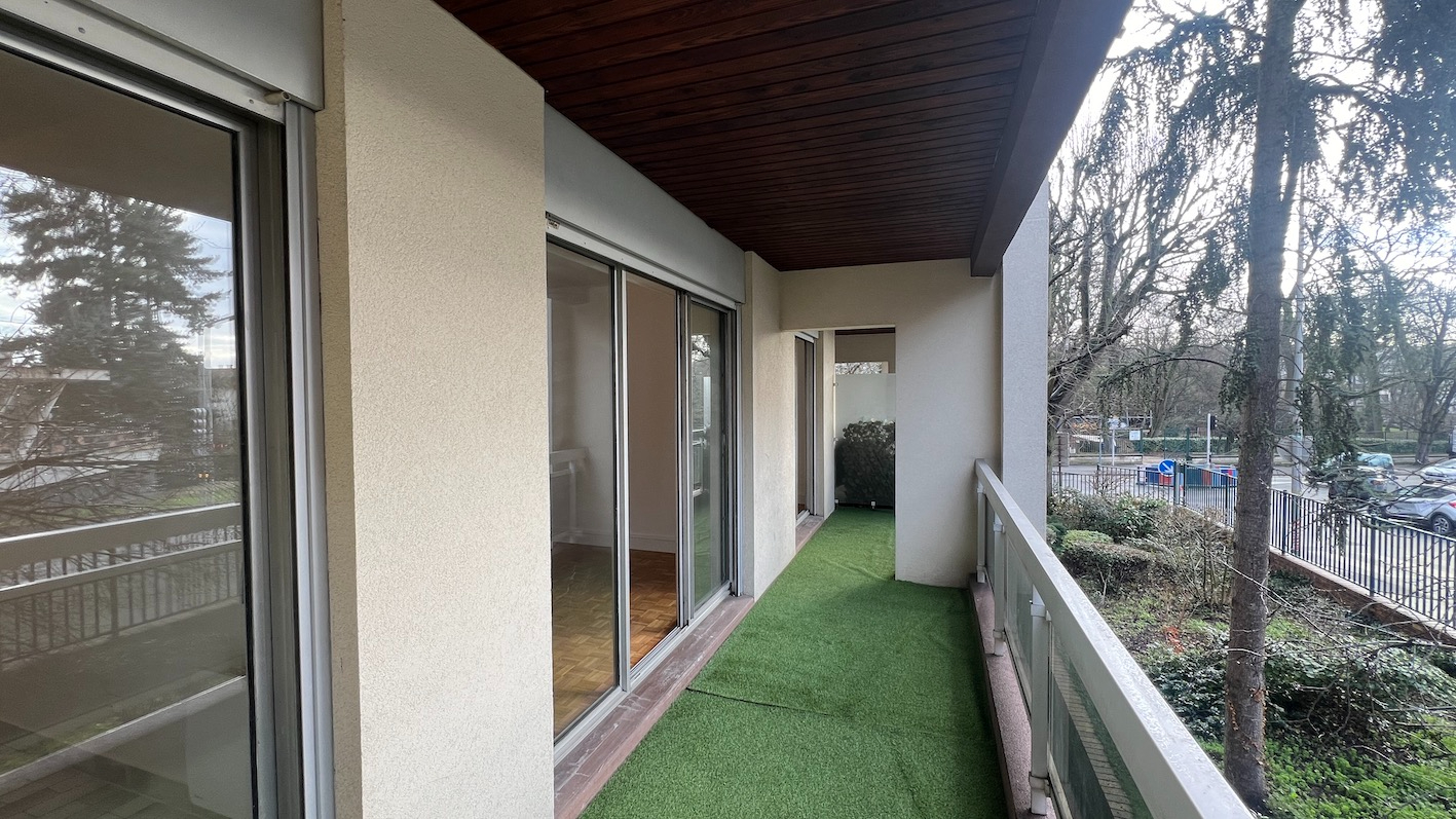 CACHAN Appartement 2 pièces-balcon dans belle résidence, avec cave et garage 6