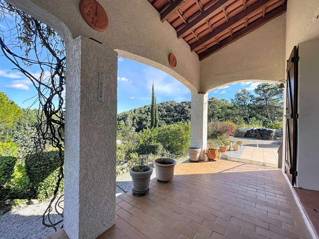 LE THORONET Maison Le Thoronet 4 pièce(s) 92 m2 + Garage + Terrain 1679m2 1