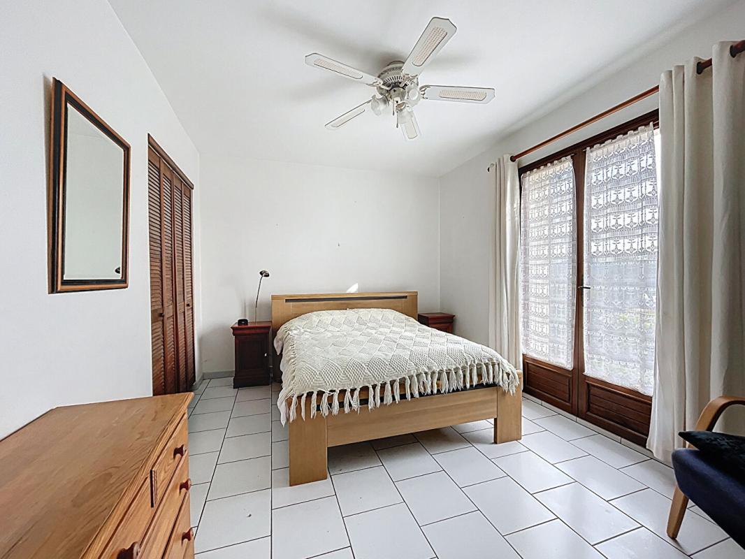 LE THORONET Maison Le Thoronet 4 pièce(s) 92 m2 + Garage + Terrain 1679m2 10