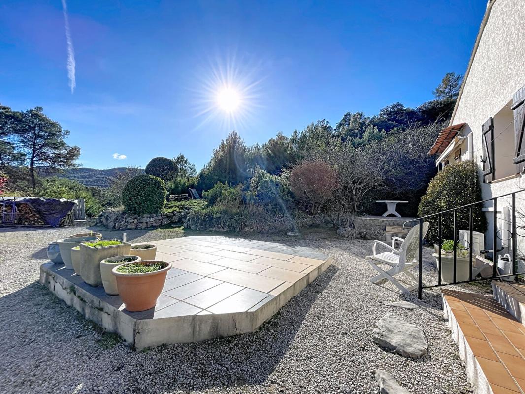 LE THORONET Maison Le Thoronet 4 pièce(s) 92 m2 + Garage + Terrain 1679m2 3