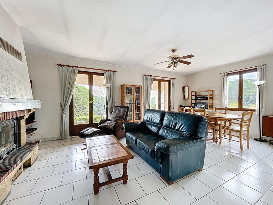 LE THORONET Maison Le Thoronet 4 pièce(s) 92 m2 + Garage + Terrain 1679m2 8