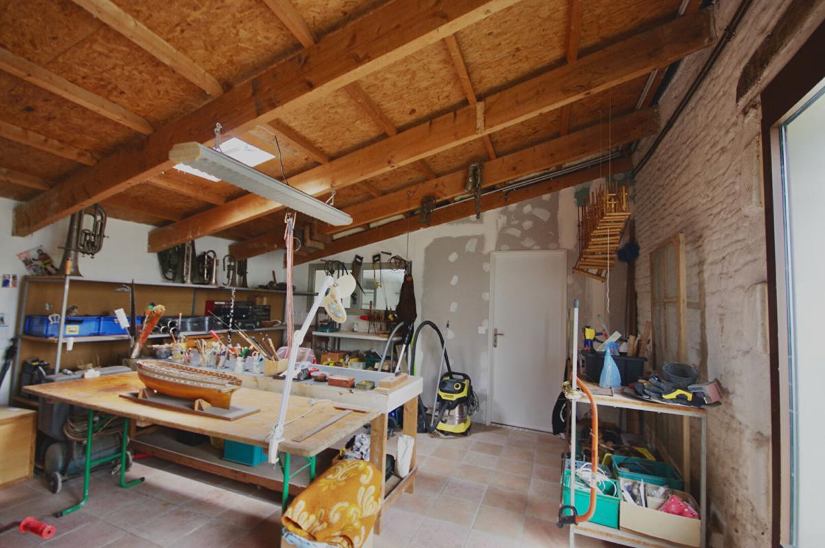 VERINES Maison  3 pièce(s) 8