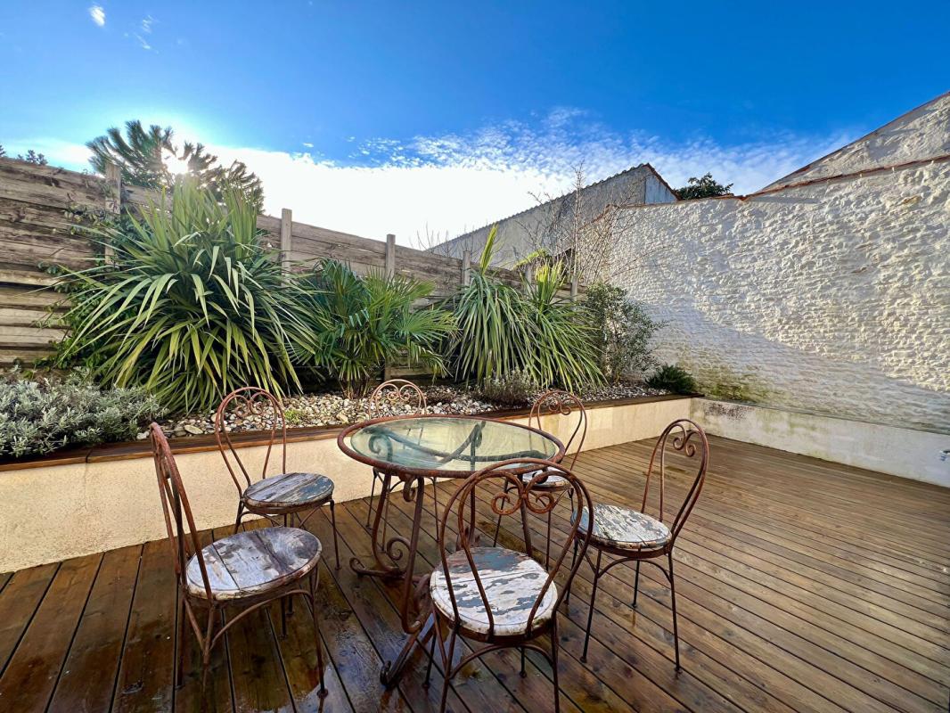 VERINES Maison  3 pièce(s) 9