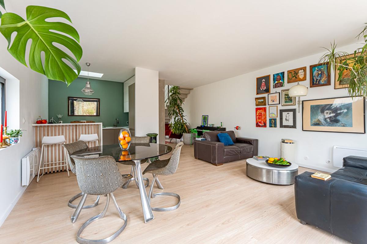 VILLIERS-SAINT-FREDERIC Maison D'architecte à Villiers Saint Frederic 7 pièce(s) 187 m2 6