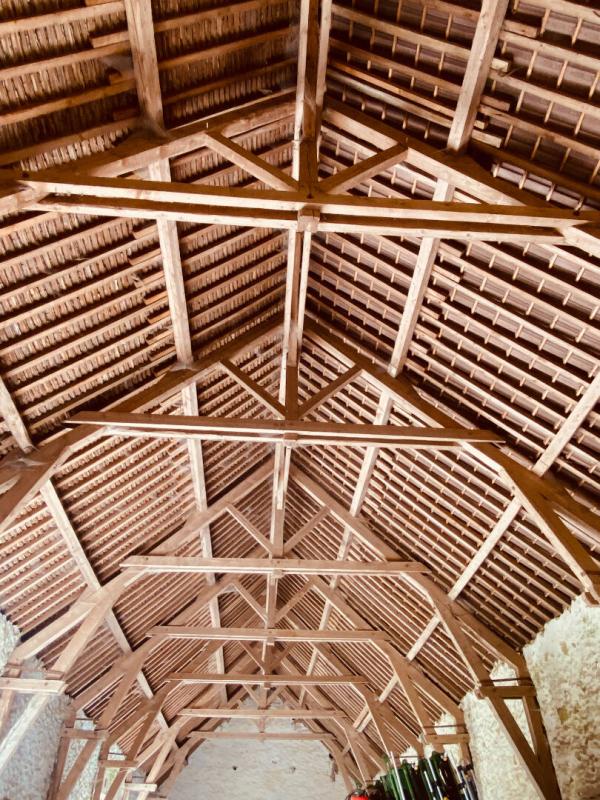 PROVINS Magnifique Bâtiment agricole / Grange / Loft en pierre 5