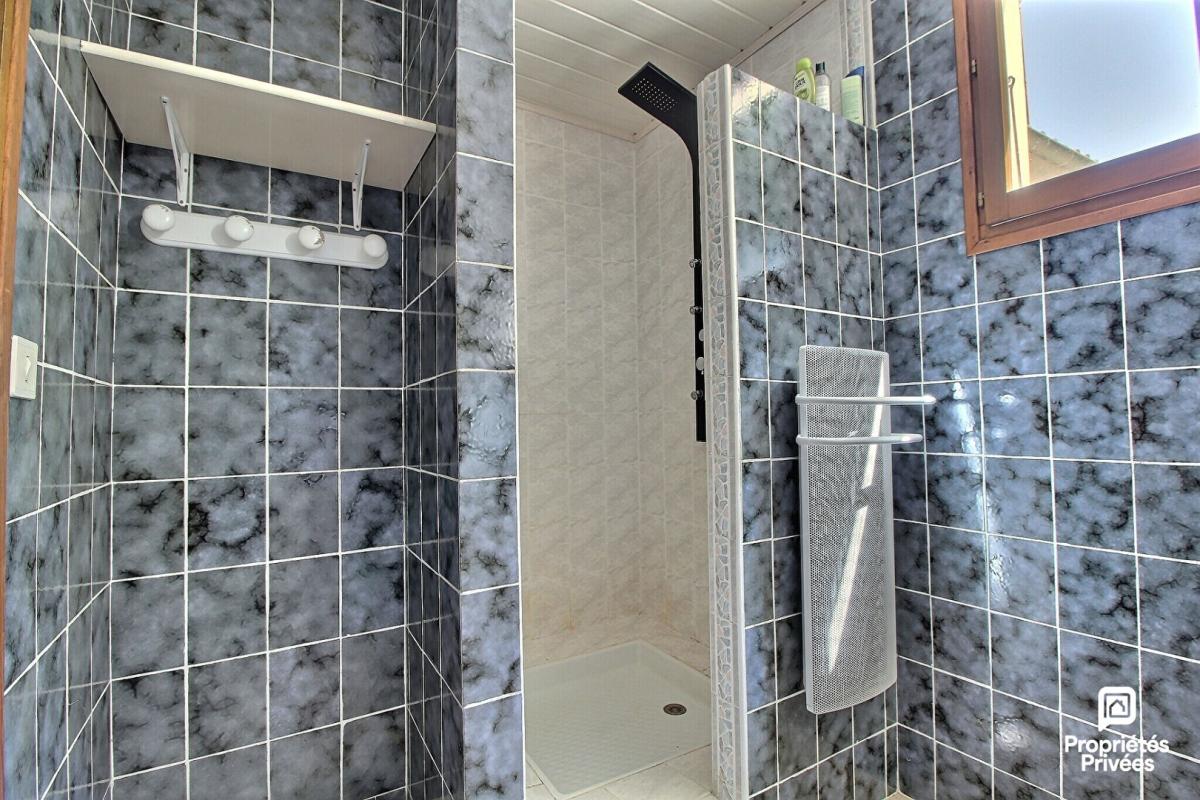 MEYRAS Maison en pierre de 6 pièces pour 97 m2 sur Meyras 5