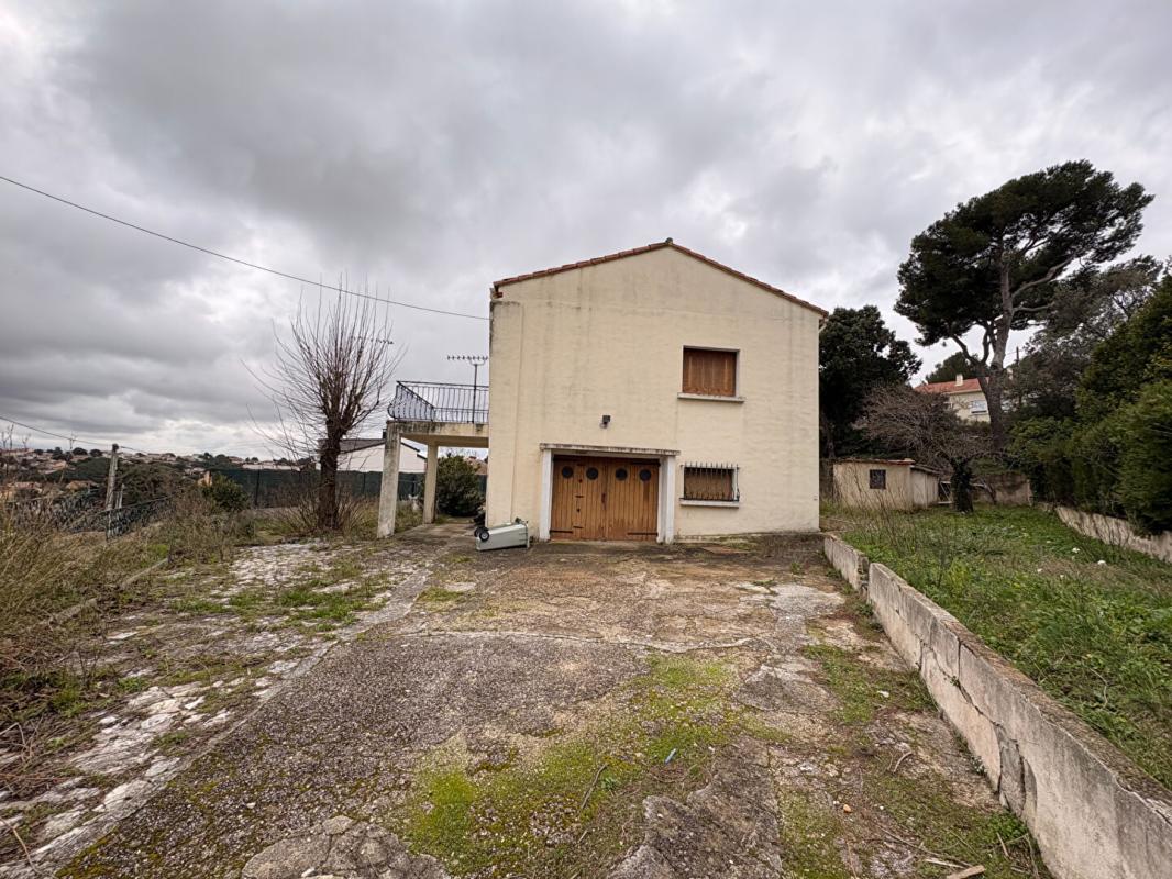 LES PENNES-MIRABEAU Maison les pennes mirabeau (possibilité 2 appartements ) 17