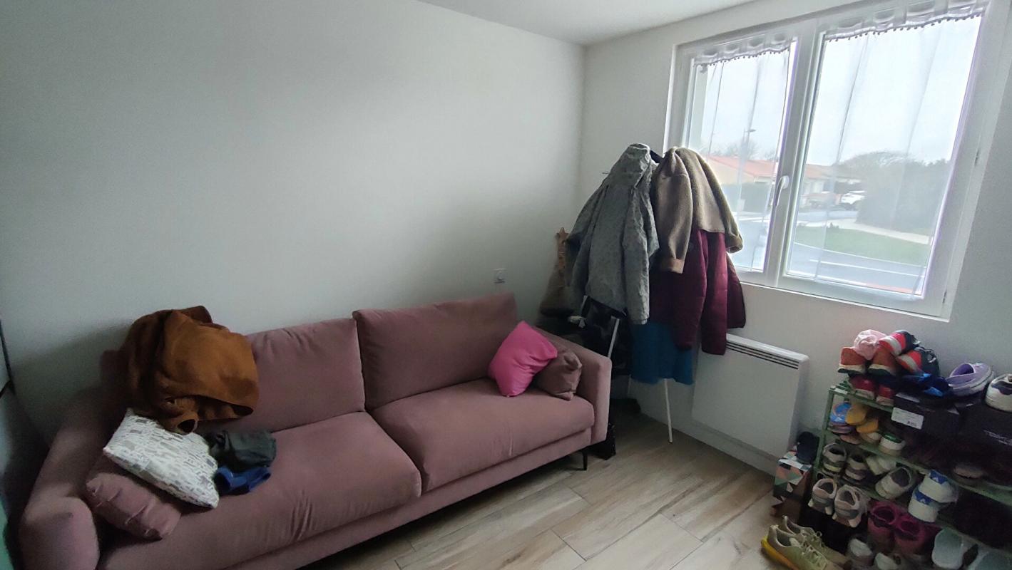 BAZOGES-EN-PAILLERS Maison Bazoges en Paillers 4 pièces 80 m2 5