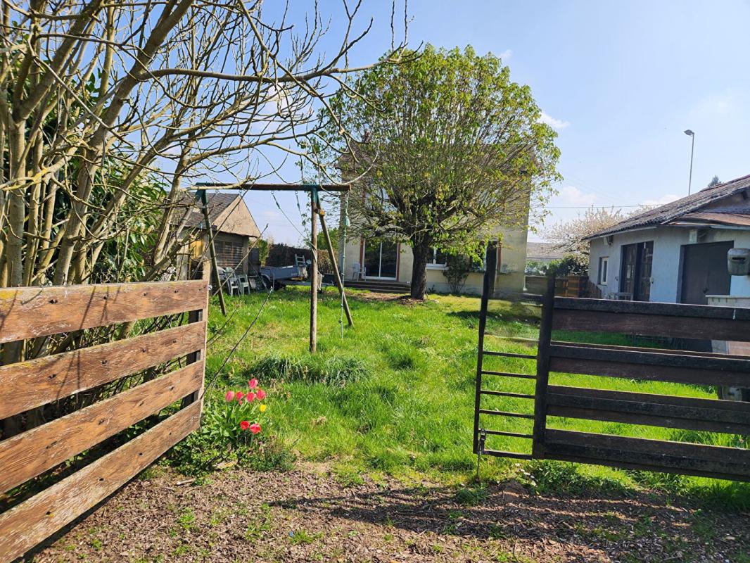 SAINT-PERE-SUR-LOIRE Maison Saint Pere Sur Loire 5 pièce(s) 92 m2 11