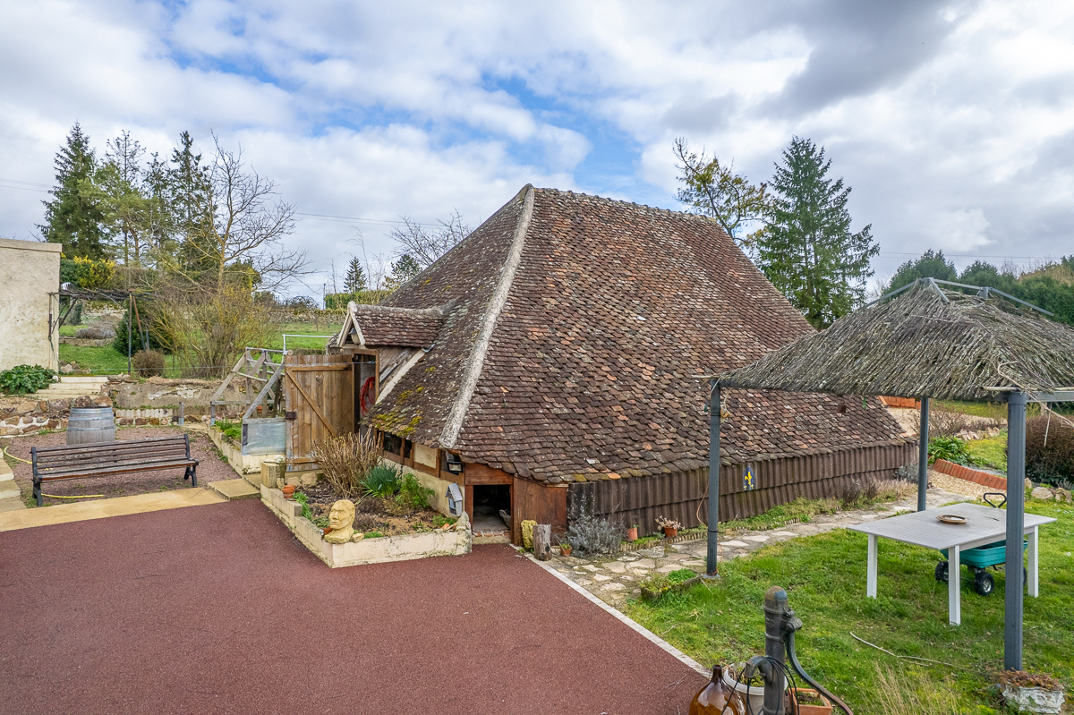 GENOUILLY Maison Genouilly 5 pièce(s) 125.31 m2 15