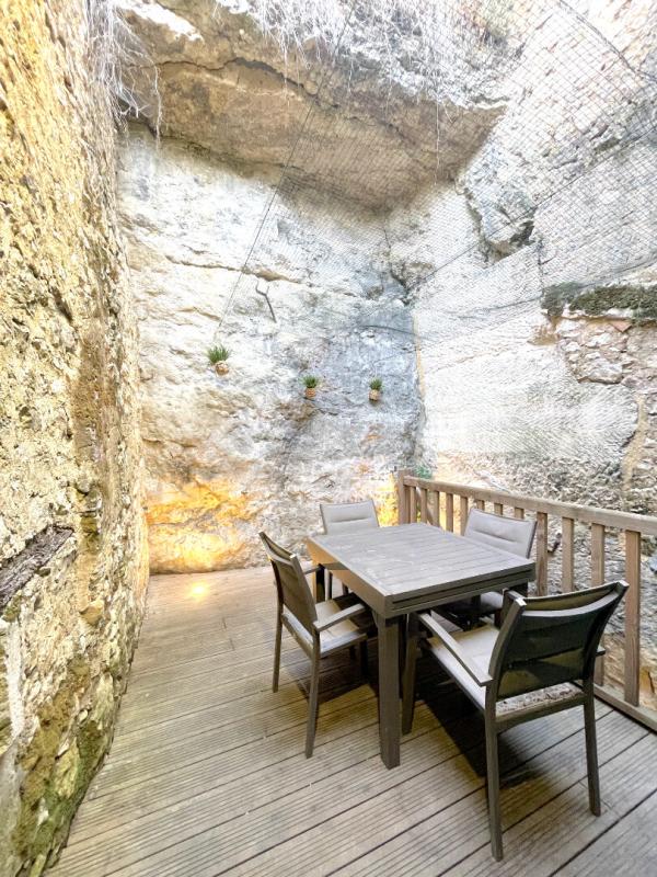 POITIERS Opportunité d'investissement ? Immeuble (sans copropriété et vendu meublé ) 2 logements Poitiers Centre forte rentabilité 17