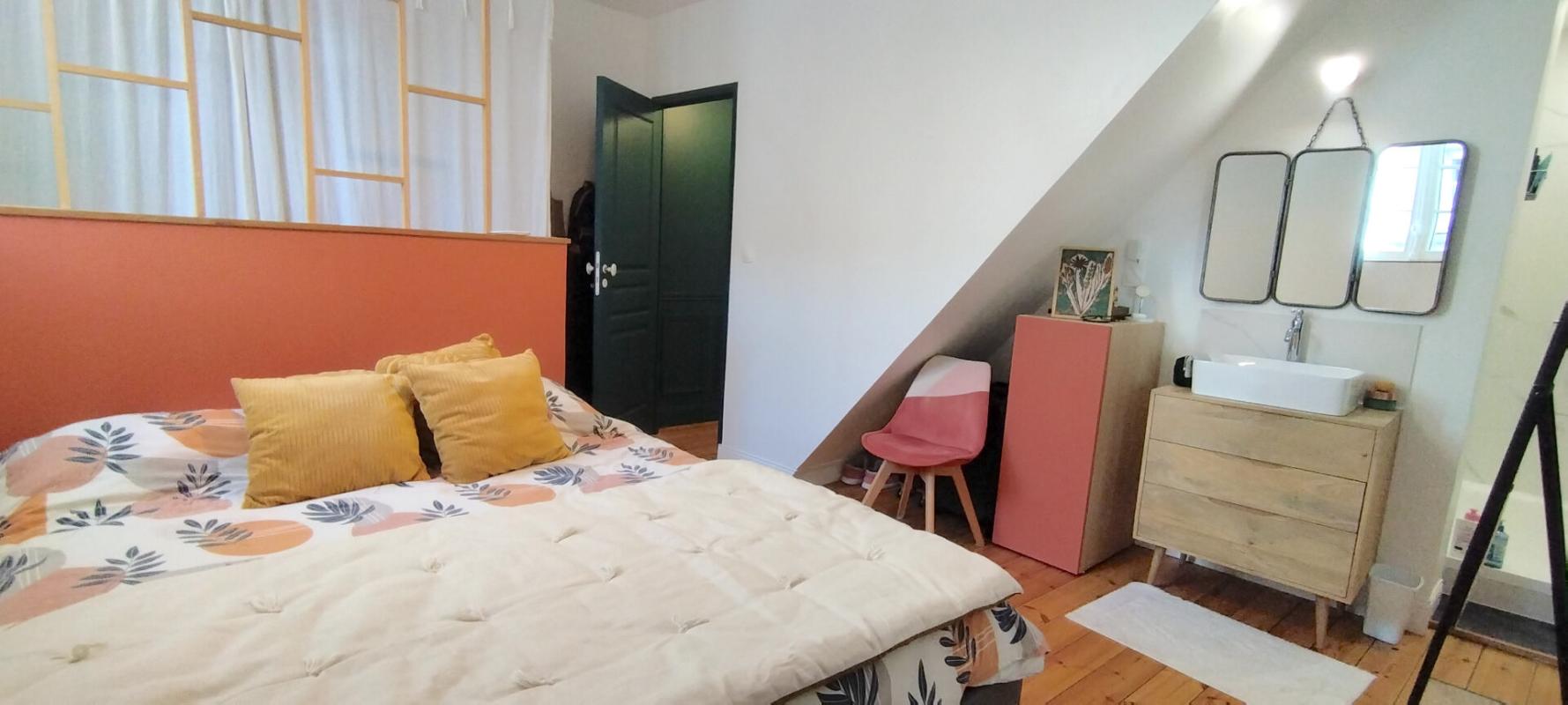 POITIERS Appartement Duplex Poitiers Centre (Plateau) T4 / 3 chambres 11