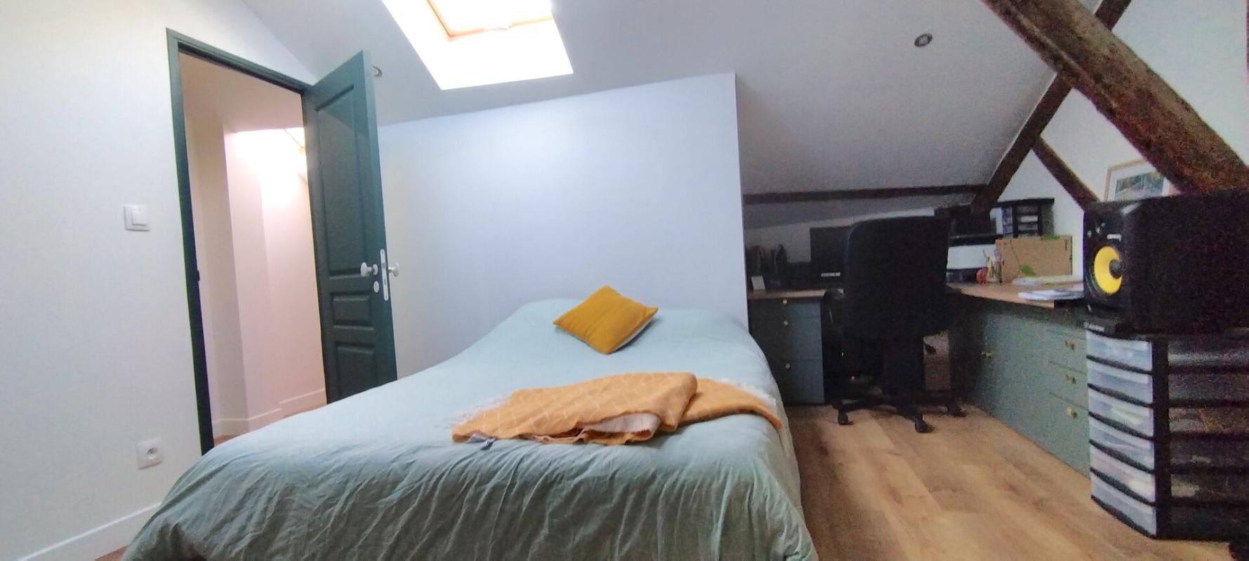 POITIERS Appartement Duplex Poitiers Centre (Plateau) T4 / 3 chambres 15