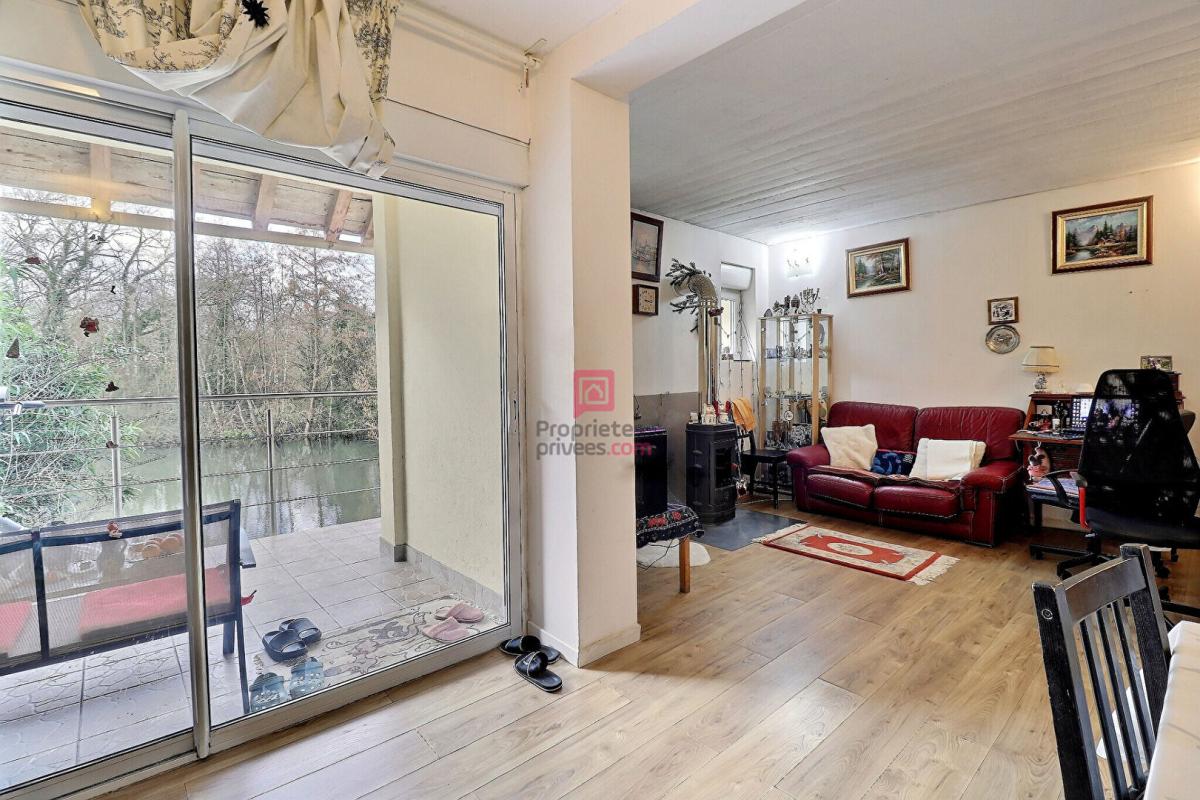 BALLANCOURT-SUR-ESSONNE Maison Ballancourt-Sur-Essonne 6 pièces 124 m² 4