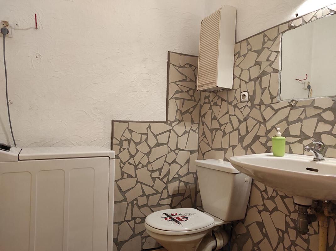 AMELIE-LES-BAINS-PALALDA Appartement T1 de 22 m2 situé près du centre d'Amelie Les Bains Palalda 5