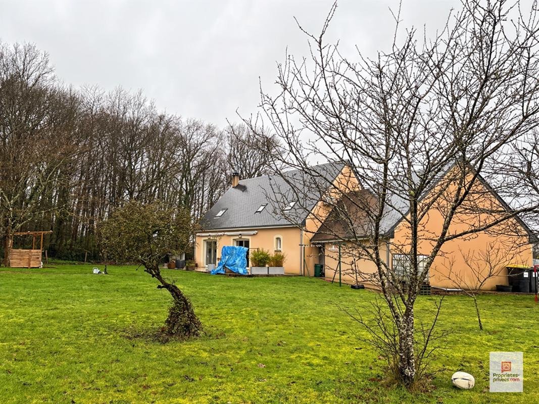 PARCE-SUR-SARTHE Maison Parce Sur Sarthe 6 pièce(s) 148 m2 13