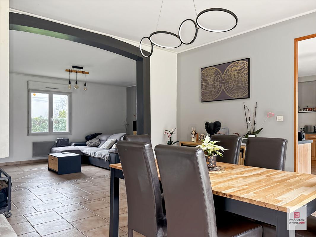 PARCE-SUR-SARTHE Maison Parce Sur Sarthe 6 pièce(s) 148 m2 6