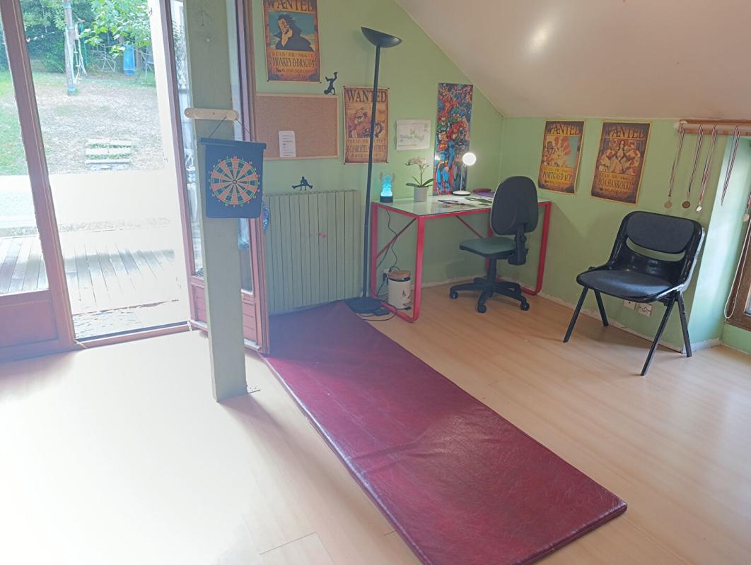 VARENNES-JARCY Maison de 100M²  au sol Varennes-Jarcy 14