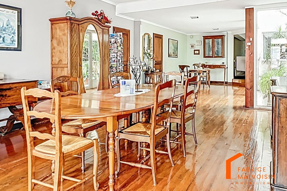 MONTREUIL Maison Montreuil Sur Mer 16 pièce(s) env. 420 m2 14