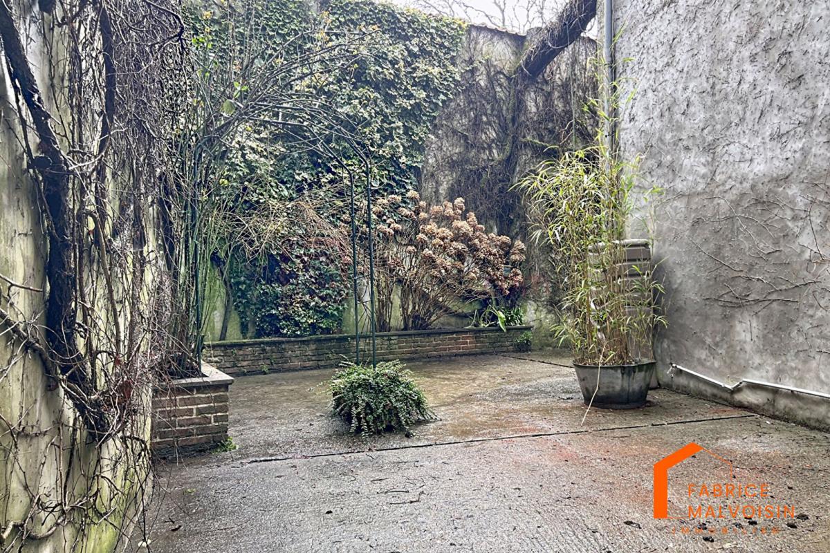 MONTREUIL Maison Montreuil Sur Mer 16 pièce(s) env. 420 m2 16