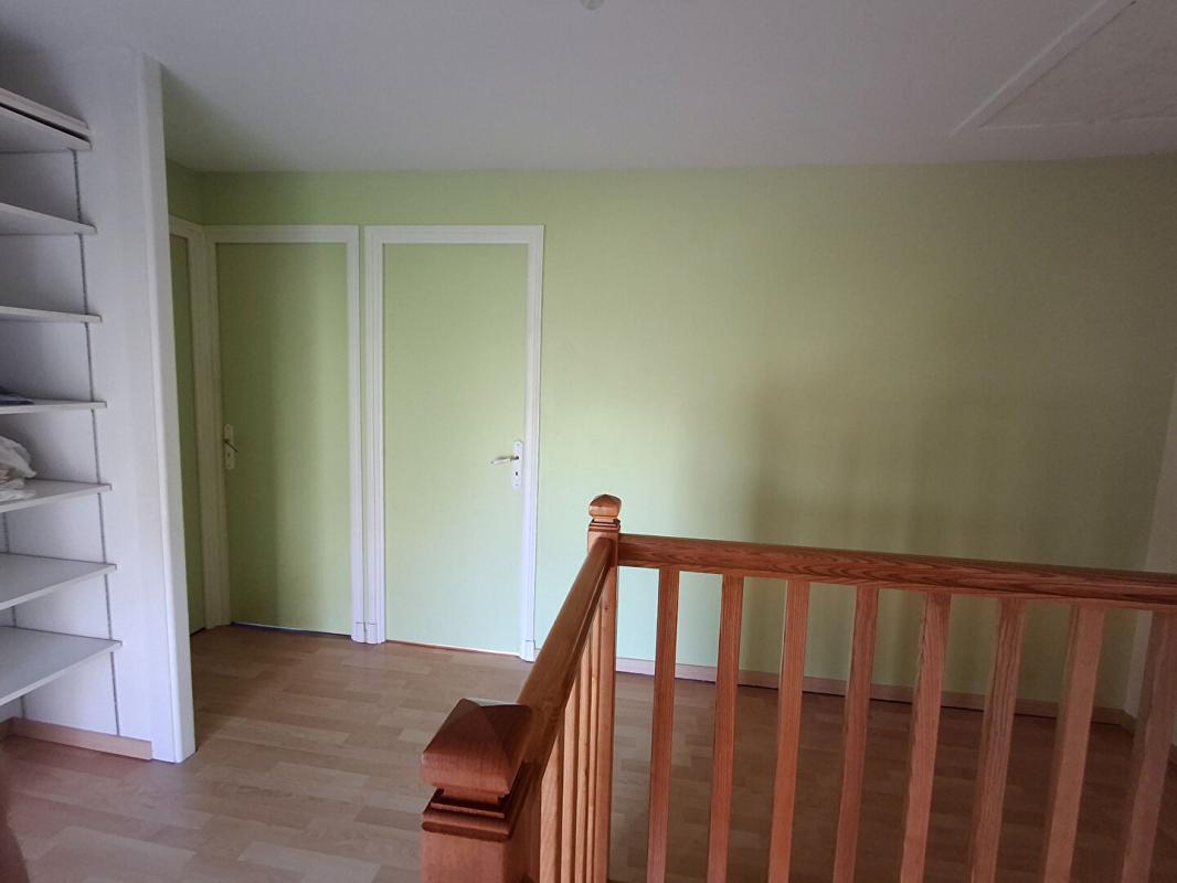 TAUPONT Maison familiale 4 chambres ,97,50 m² ,Taupont 10