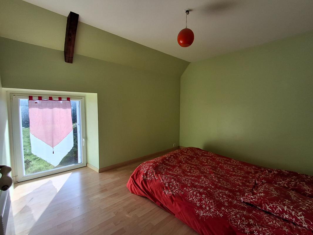 TAUPONT Maison familiale 4 chambres ,97,50 m² ,Taupont 11