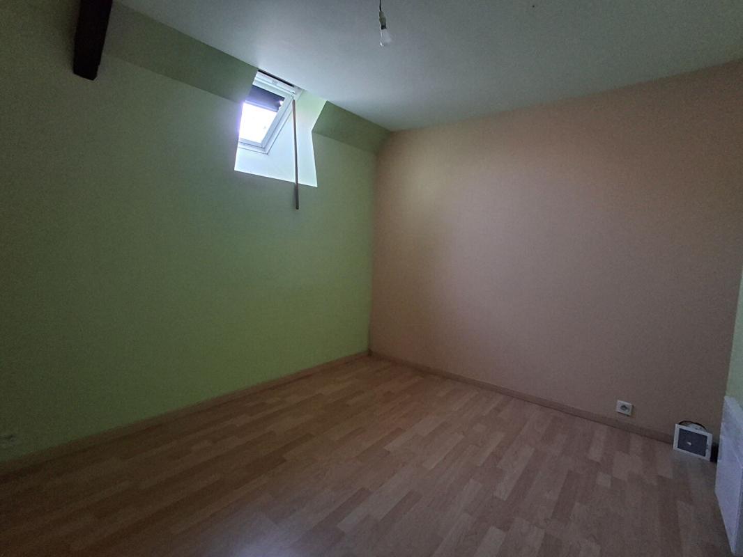 TAUPONT Maison familiale 4 chambres ,97,50 m² ,Taupont 13