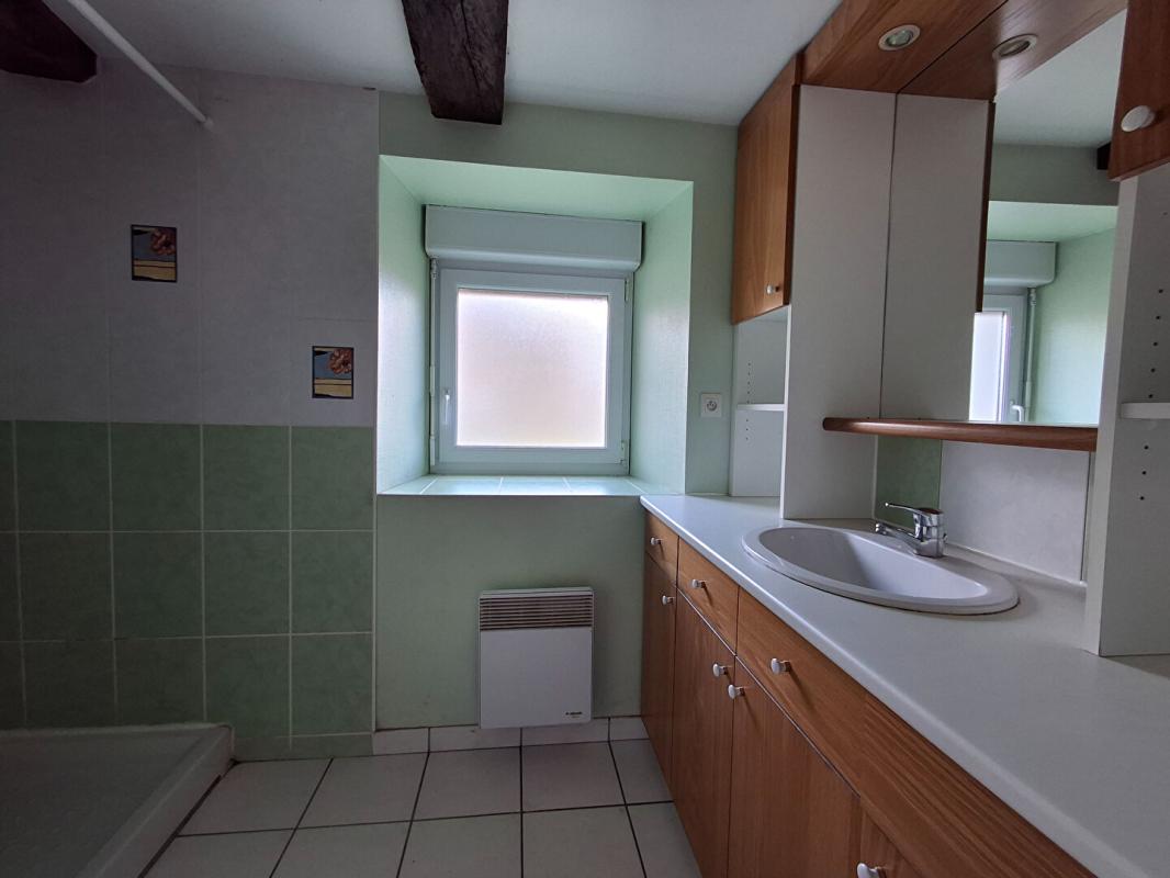 TAUPONT Maison familiale 4 chambres ,97,50 m² ,Taupont 16