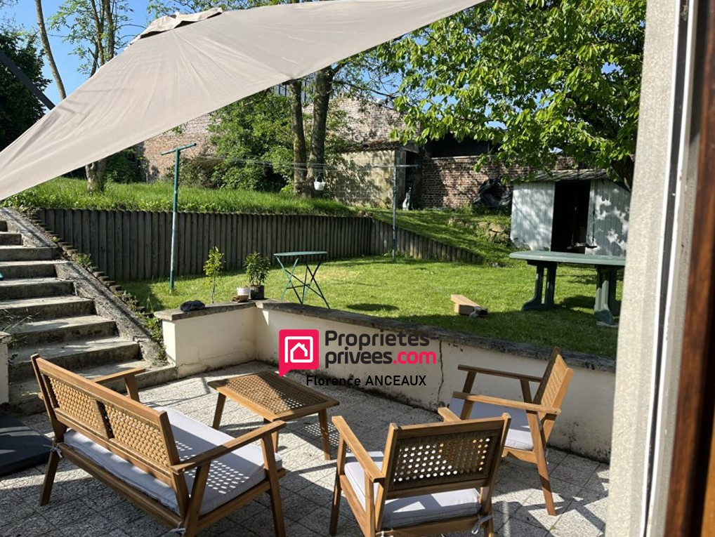 SAINT-QUENTIN Charmante maison de campagne proche ville 13