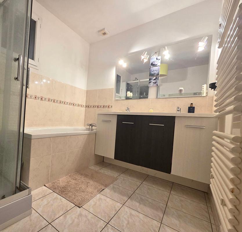 RIBECOURT-DRESLINCOURT Maison de plain pied : 5 pièce(s) 103 m2 + Jardin 11