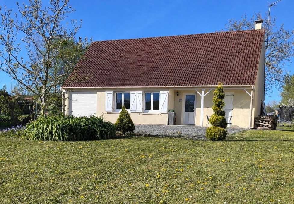RIBECOURT-DRESLINCOURT Maison de plain pied : 5 pièce(s) 103 m2 + Jardin 15