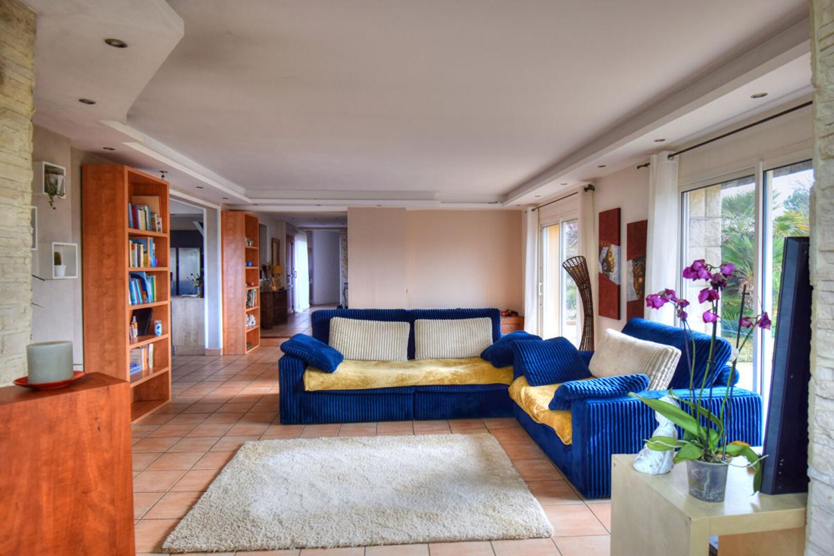 PLEUMEUR-BODOU Vente Maison de plain-pied, 130 m², 4 chambres, terrain clos sans vis-à-vis, Pleumeur-Bodou (22560) 2