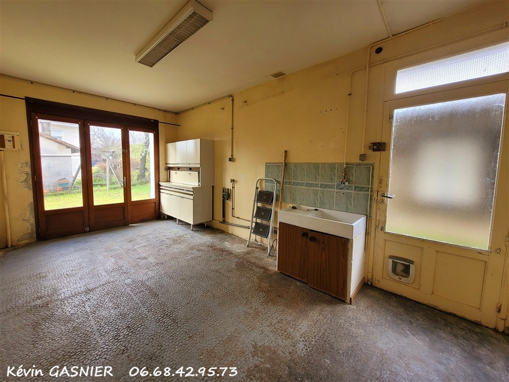 GARDES-LE-PONTAROUX GARDES LE PONTAROUX (16320) : Maison plain pied de 96m2 avec garage 9