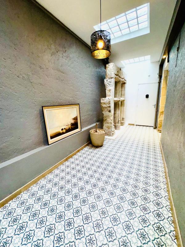 CREPY-EN-VALOIS Maison Crepy En Valois 7 pièce(s) 203 m2 + Studio 1