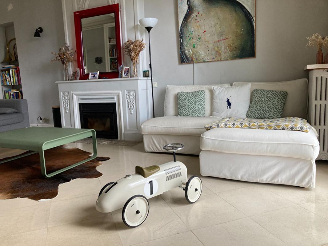 QUESTEMBERT Belle Demeure années 30 4