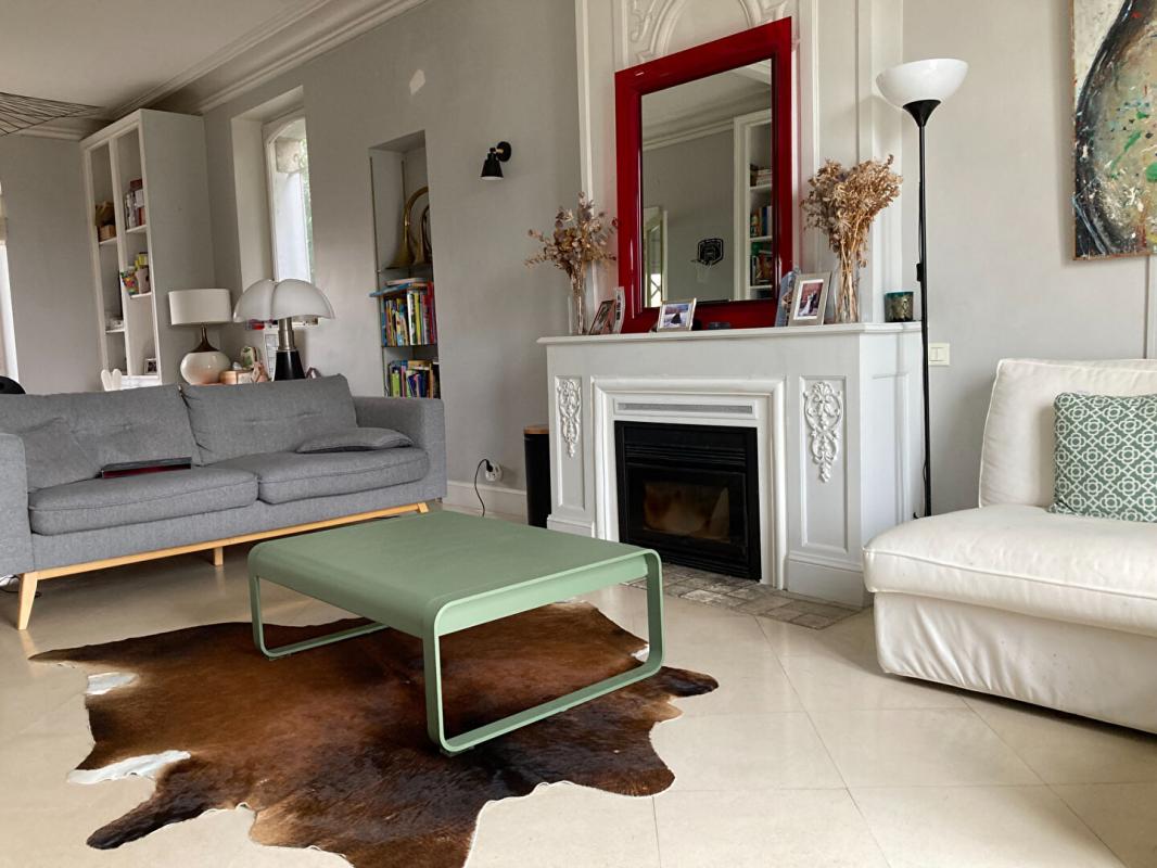 QUESTEMBERT Belle Demeure années 30 5