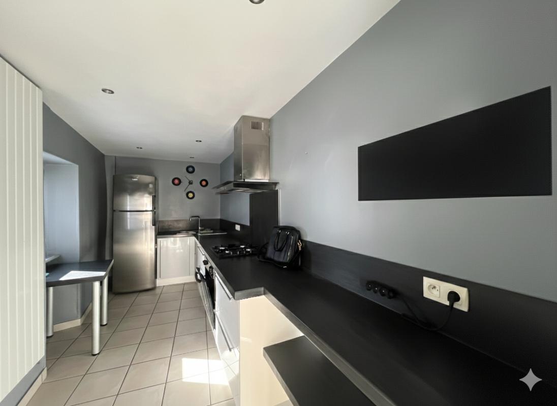 BLANZAT Maison avec jardin 3