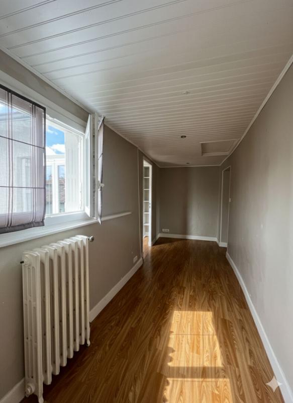 BLANZAT Maison avec jardin 6