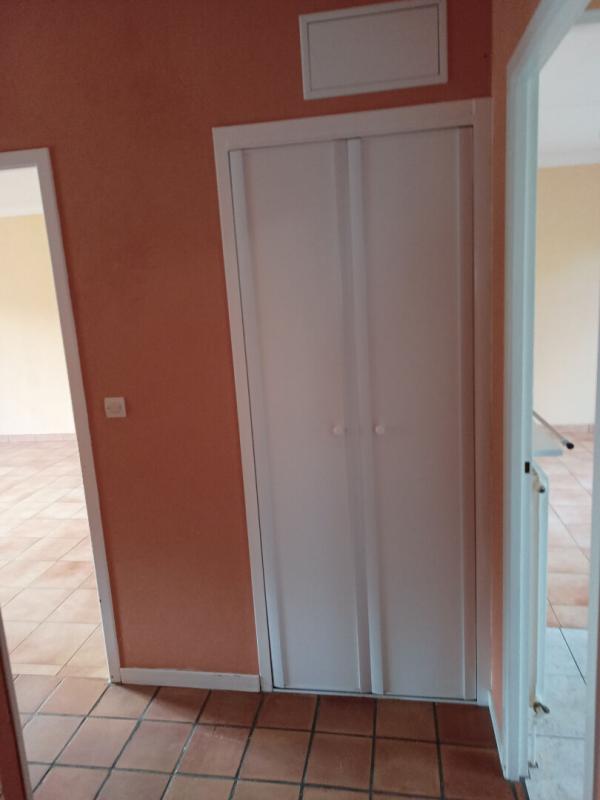 COLLEVILLE-MONTGOMERY Maison 7 pièce(s) 137 m2 10