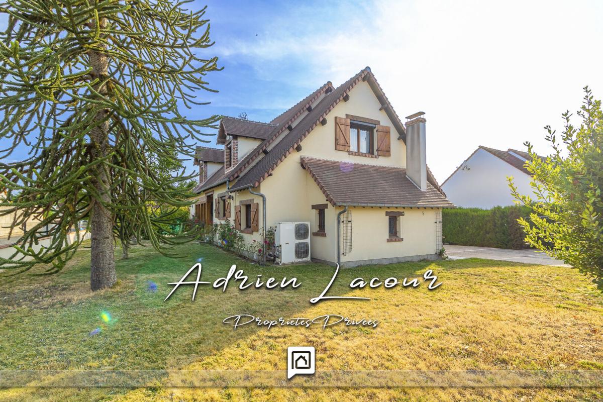 ROMORANTIN-LANTHENAY Maison Romorantin Lanthenay 8 pièce(s) 150 m2 16