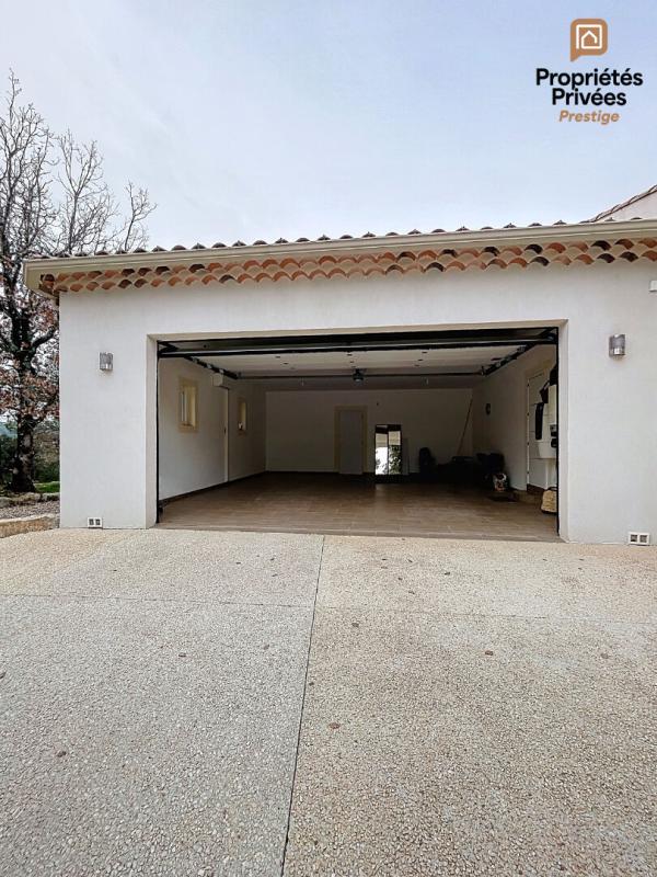OLLIERES VUE DOMINANTE - PLAIN-PIED 200m² - PISCINE - ENVIRON 4000 m² + PARCELLE DÉTACHABLE - 25MIN AIX 7